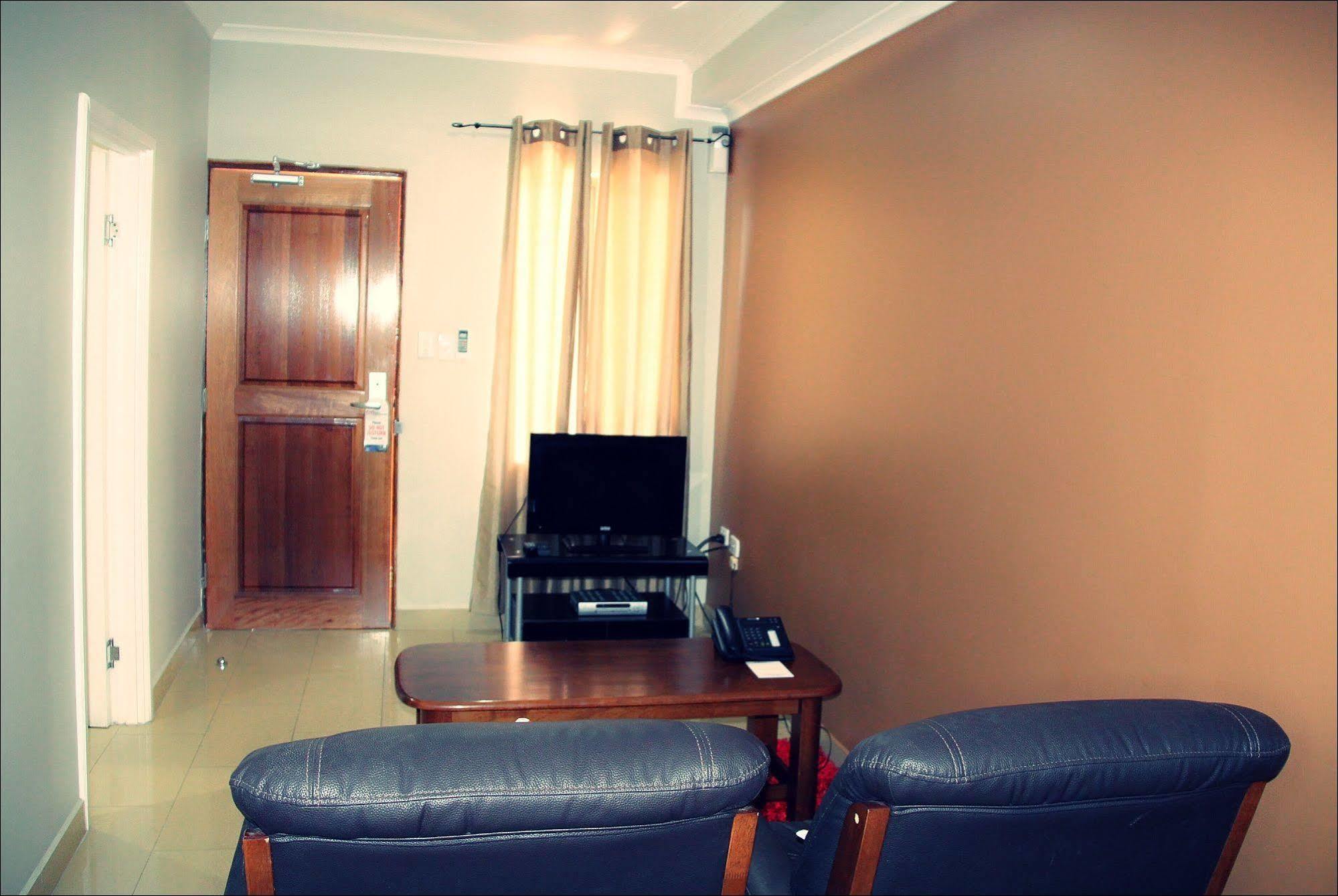 Citi Serviced Apartments And Motel - Korobosea Boroko Extérieur photo